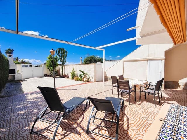 3 quarto Bungalow para venda em Torrevieja - 164 000 € (Ref: 8968023)