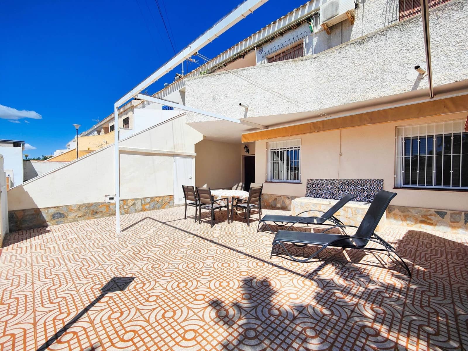 3 quarto Bungalow para venda em Torrevieja - 164 000 € (Ref: 8968023)