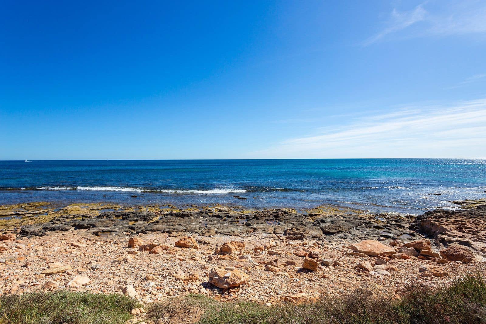 2 soverom Leilighet til salgs i Cabo Roig med svømmebasseng garasje - € 250 000 (Ref: 8970213)