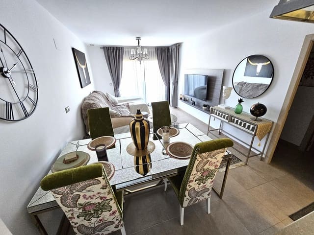 2 soverom Leilighet til salgs i Cabo Roig, Orihuela med svømmebasseng garasje - € 250 000 (Ref: 8970213)