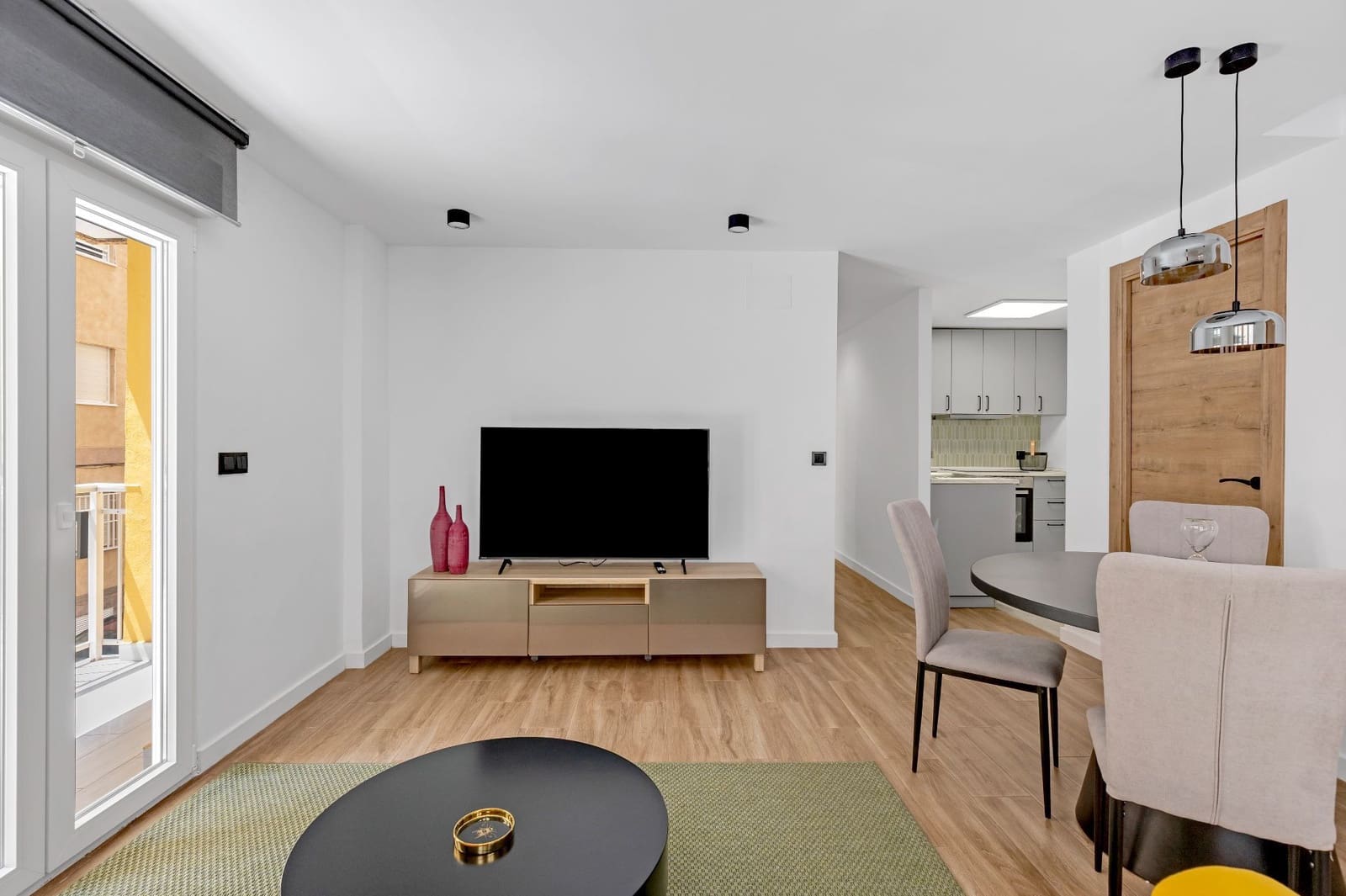 3 soveværelse Lejlighed til salg i Torrevieja med garage - € 259.900 (Ref: 9000936)