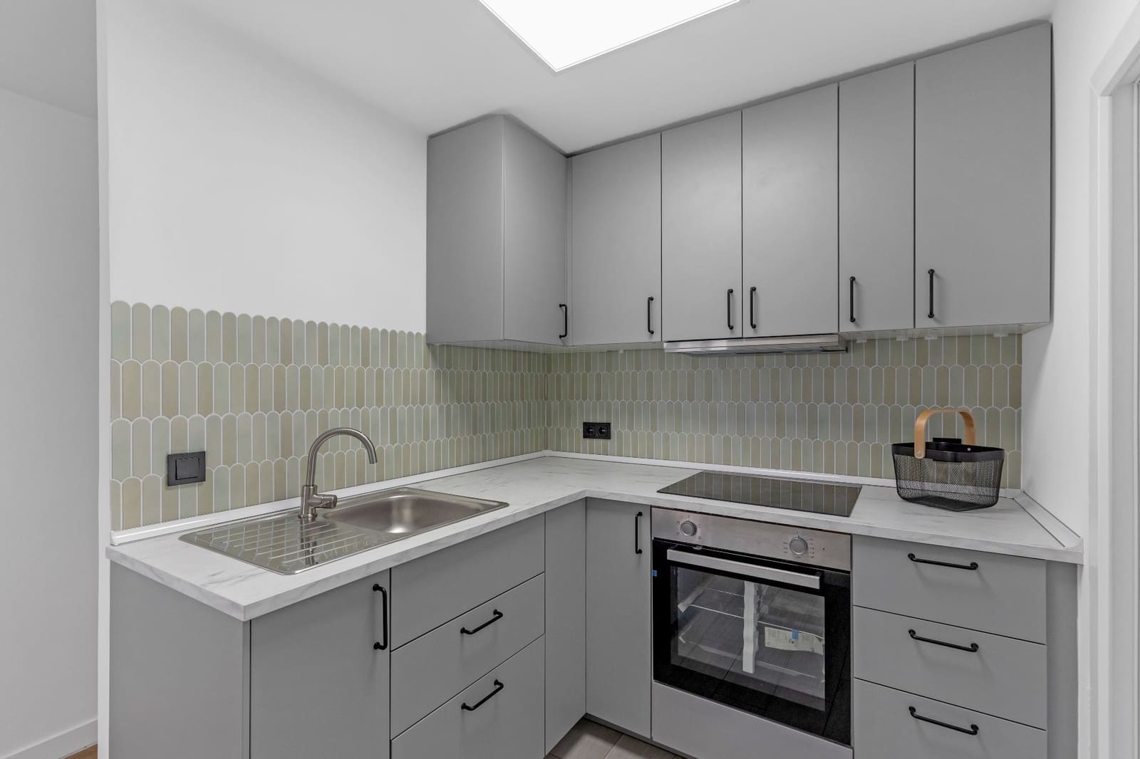 3 soveværelse Lejlighed til salg i Torrevieja med garage - € 259.900 (Ref: 9000936)