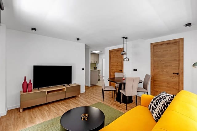 3 soveværelse Lejlighed til salg i Playa del Cura, Torrevieja med garage - € 259.900 (Ref: 9000936)