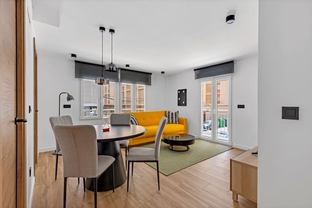 3 soveværelse Lejlighed til salg i Playa del Cura, Torrevieja med garage - € 259.900 (Ref: 9000936)