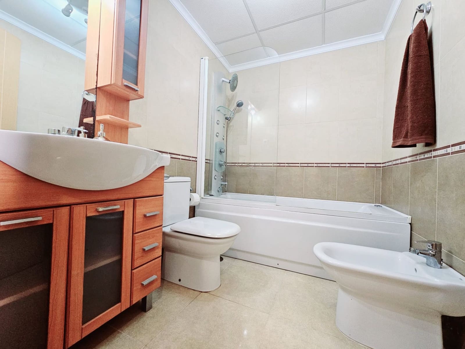 3 soveværelse Lejlighed til salg i Torrevieja - € 154.900 (Ref: 9007288)