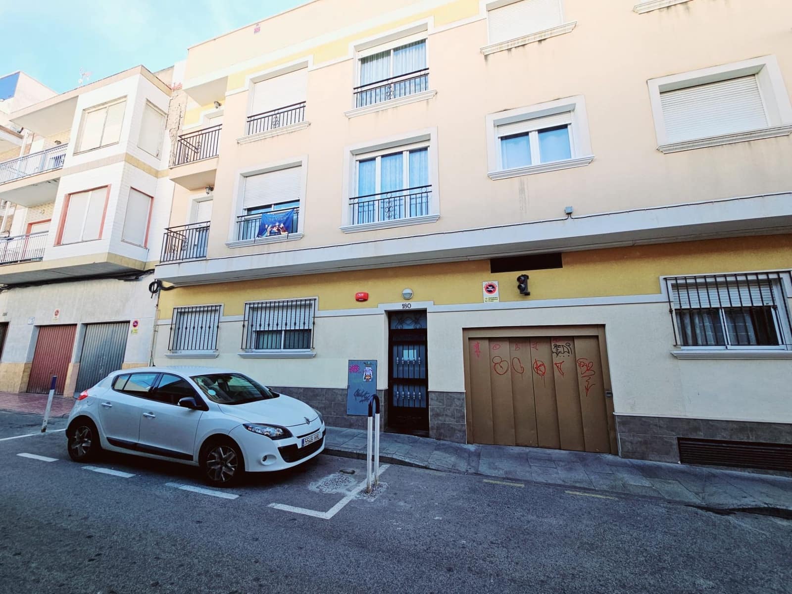 3 soveværelse Lejlighed til salg i Torrevieja - € 154.900 (Ref: 9007288)