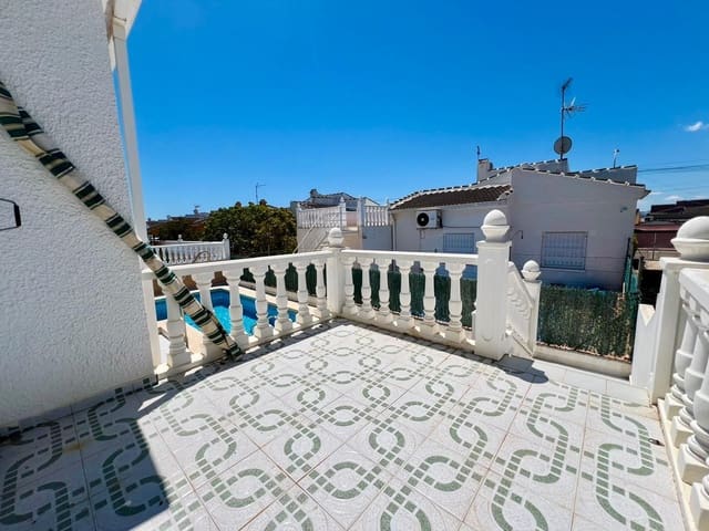 2 quarto Moradia para venda em El Chaparral, Torrevieja com piscina - 239 995 € (Ref: 9017197)