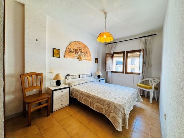 3 quarto Moradia Geminada para venda em Gaspar Perelló, Torrevieja - 159 000 € (Ref: 9022994)