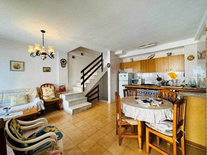 3 soveværelse Semi-Rækkehus til salg i Torrevieja - € 159.000 (Ref: 9022994)