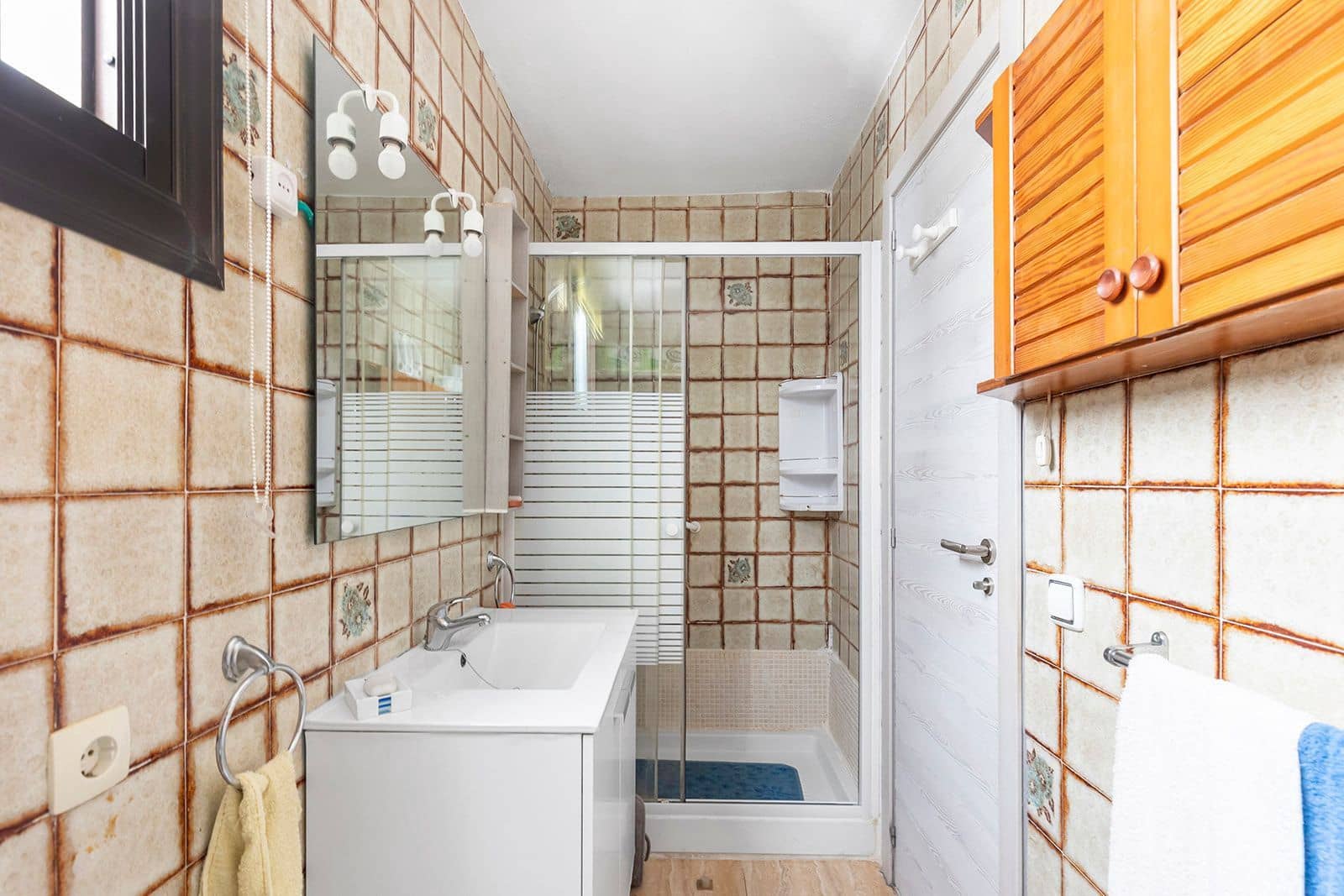 Apartamento de 3 habitaciones en Torrevieja en venta con garaje - 164.900 € (Ref: 9062160)