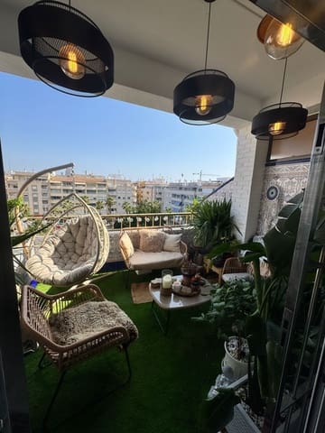 2 soveværelse Penthouse til salg i Playa del Cura, Torrevieja med swimmingpool - € 150.000 (Ref: 9095998)