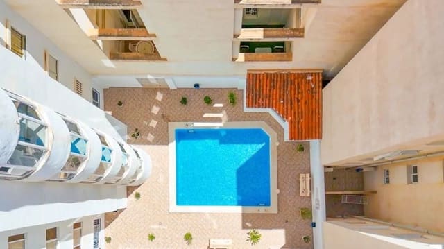 2 soveværelse Penthouse til salg i Playa del Cura, Torrevieja med swimmingpool - € 150.000 (Ref: 9095998)