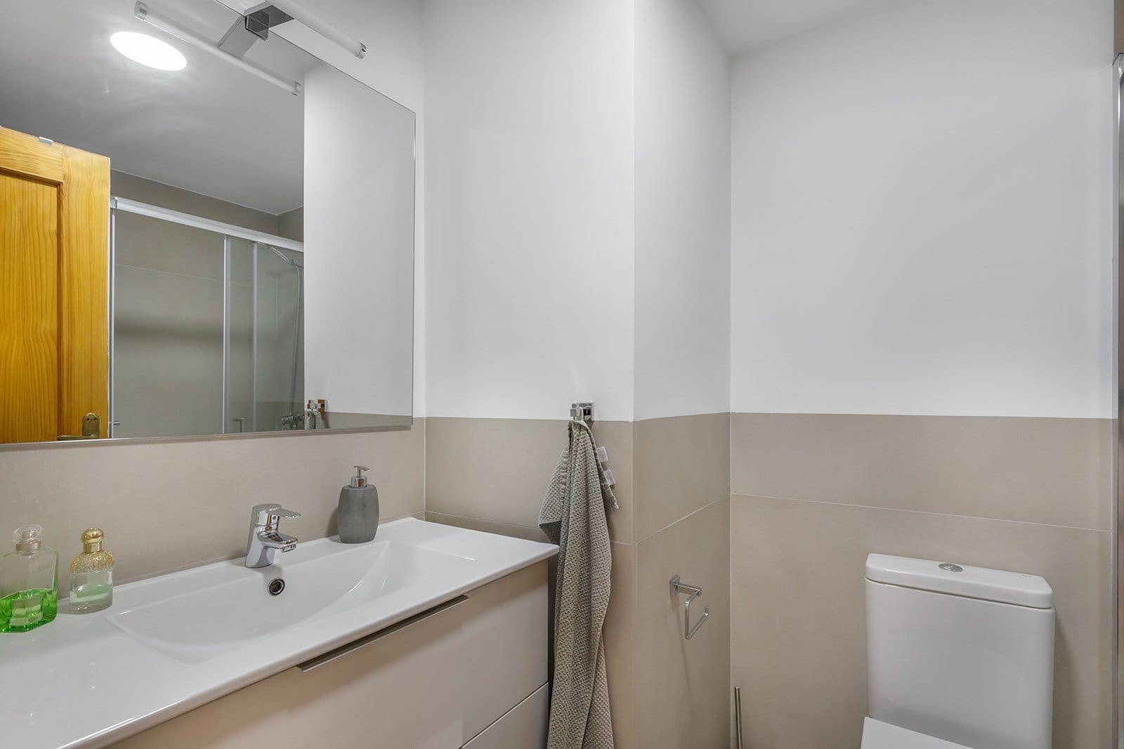 3 soveværelse Lejlighed til salg i Torrevieja med garage - € 169.900 (Ref: 9165534)