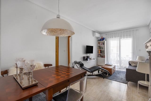 3 soveværelse Lejlighed til salg i Antonio Machado, Torrevieja med garage - € 169.900 (Ref: 9165534)