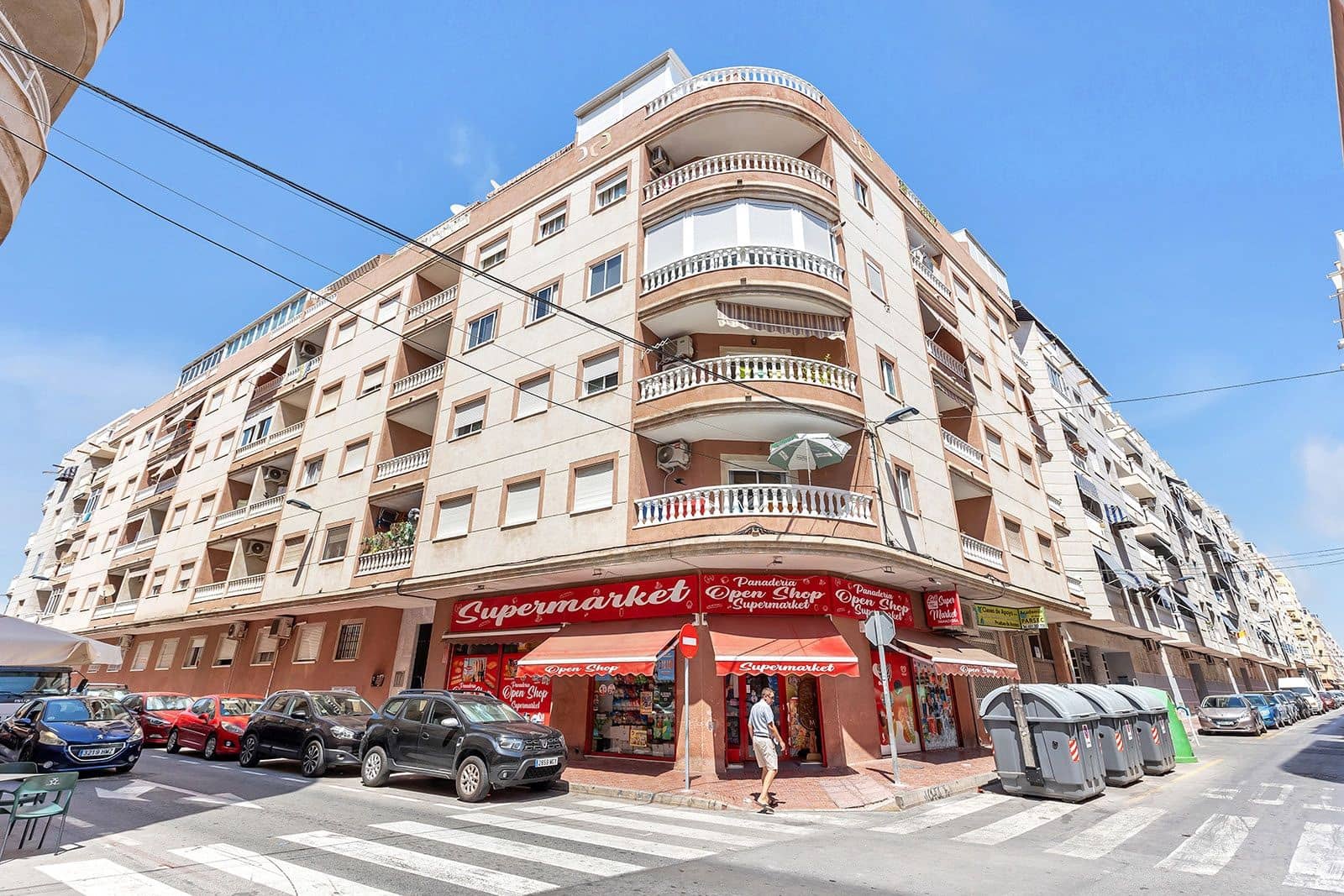 3 soveværelse Lejlighed til salg i Torrevieja med garage - € 169.900 (Ref: 9165534)