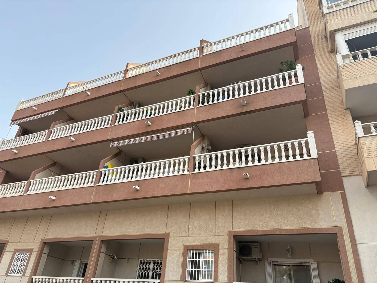 2 sypialnia Apartament na sprzedaż w Torrevieja z garażem - 187 500 € (Ref: 9195305)