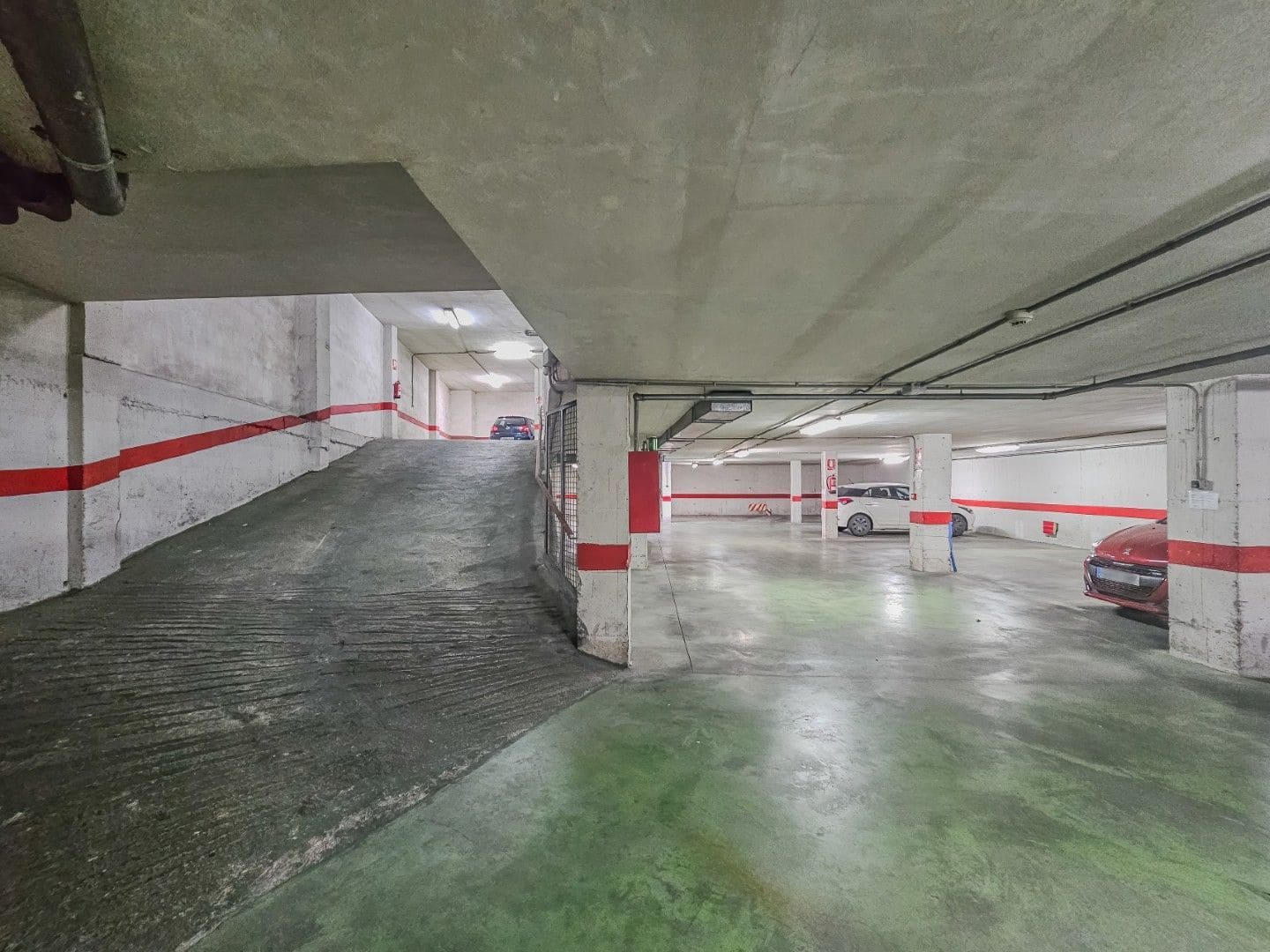 2 bedroom Apartment for sale in Torrevieja with garage - € 144,000 (Ref: 9256783)