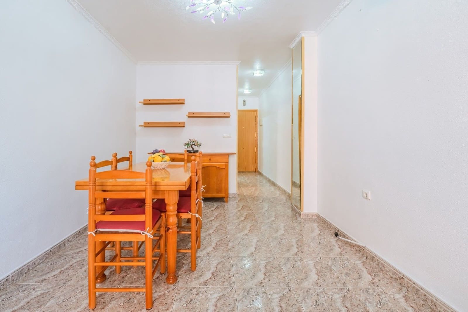 2 bedroom Apartment for sale in Torrevieja with garage - € 144,000 (Ref: 9256783)