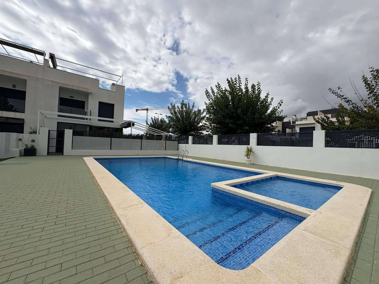 2 soverom Leilighet til salgs i Torre de la Horadada med svømmebasseng garasje - € 287 000 (Ref: 9291073)