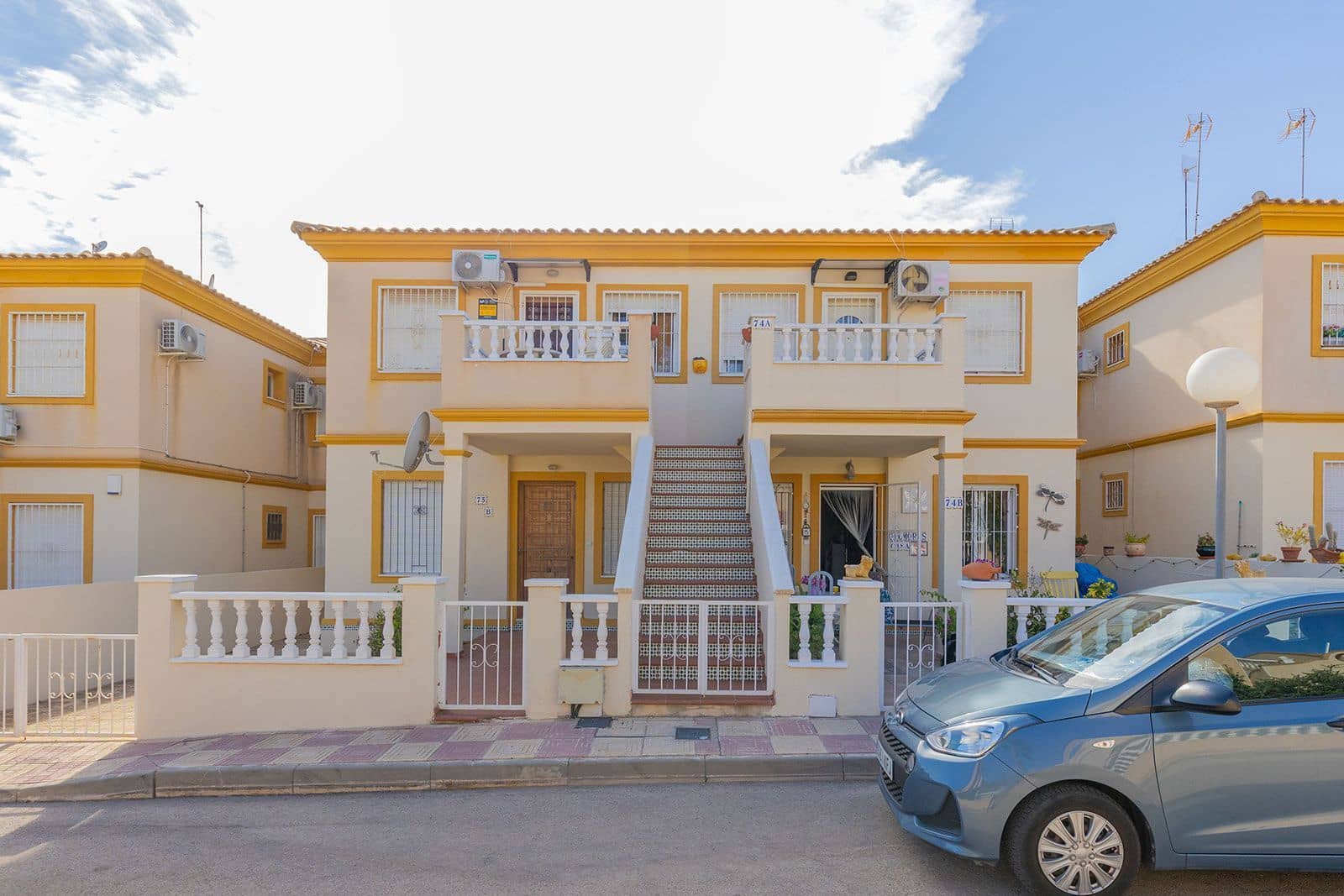 2 bedroom Bungalow for sale in Torrevieja with pool - € 149,000 (Ref: 9294207)