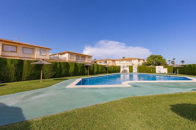 2 makuuhuone Bungalow myytävänä paikassa Torrevieja mukana uima-altaan - 149 000 € (Ref: 9294207)