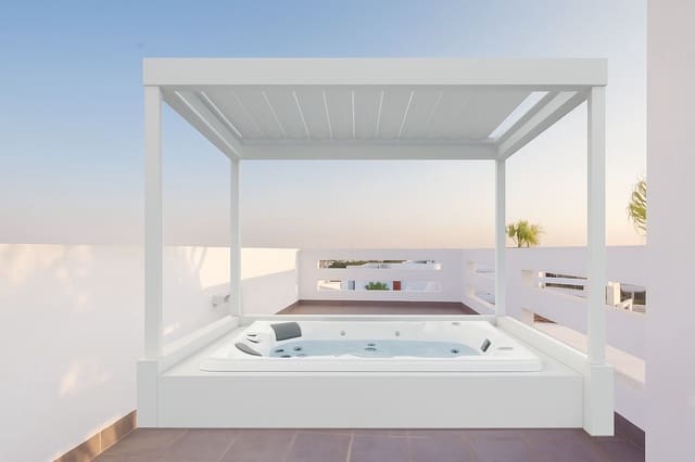 2 soveværelse Penthouse til salg i Lomas de Campoamor - Las Ramblas, Orihuela med swimmingpool - € 365.000 (Ref: 9310518)