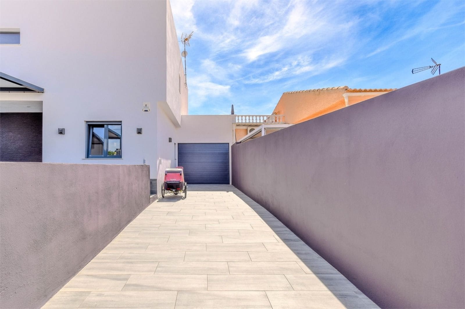 4 camera da letto Villa in vendita in Torrevieja con piscina garage - 495.000 € (Rif: 9330191)