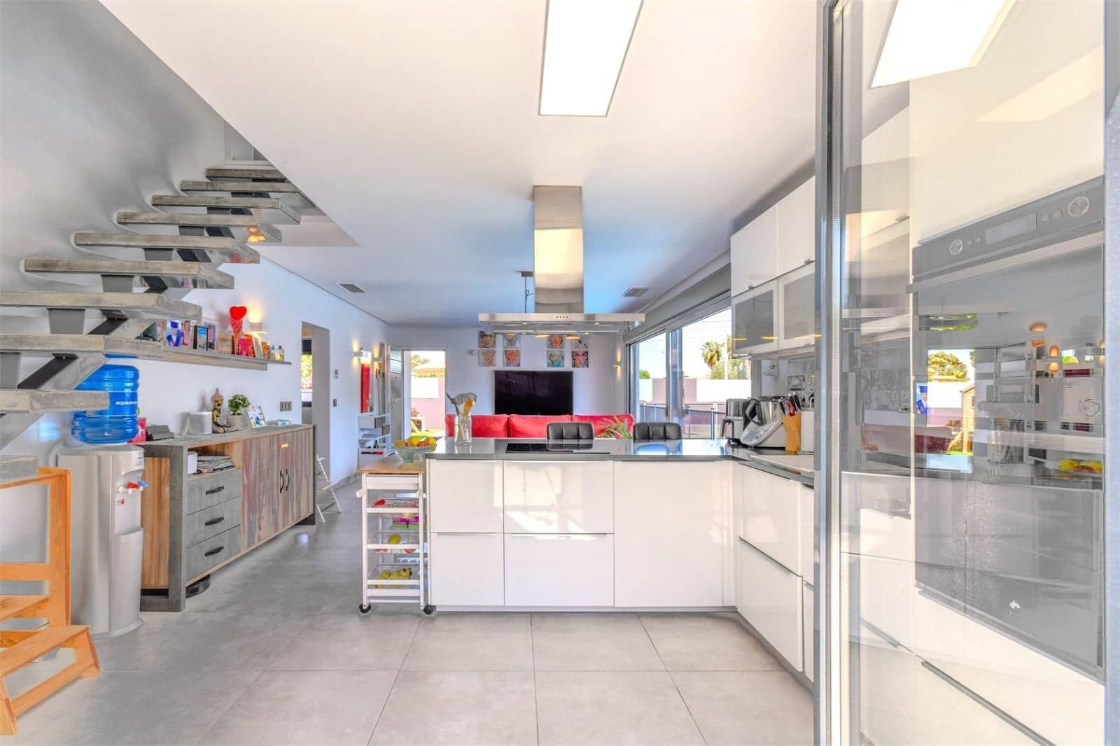 4 camera da letto Villa in vendita in Torrevieja con piscina garage - 495.000 € (Rif: 9330191)