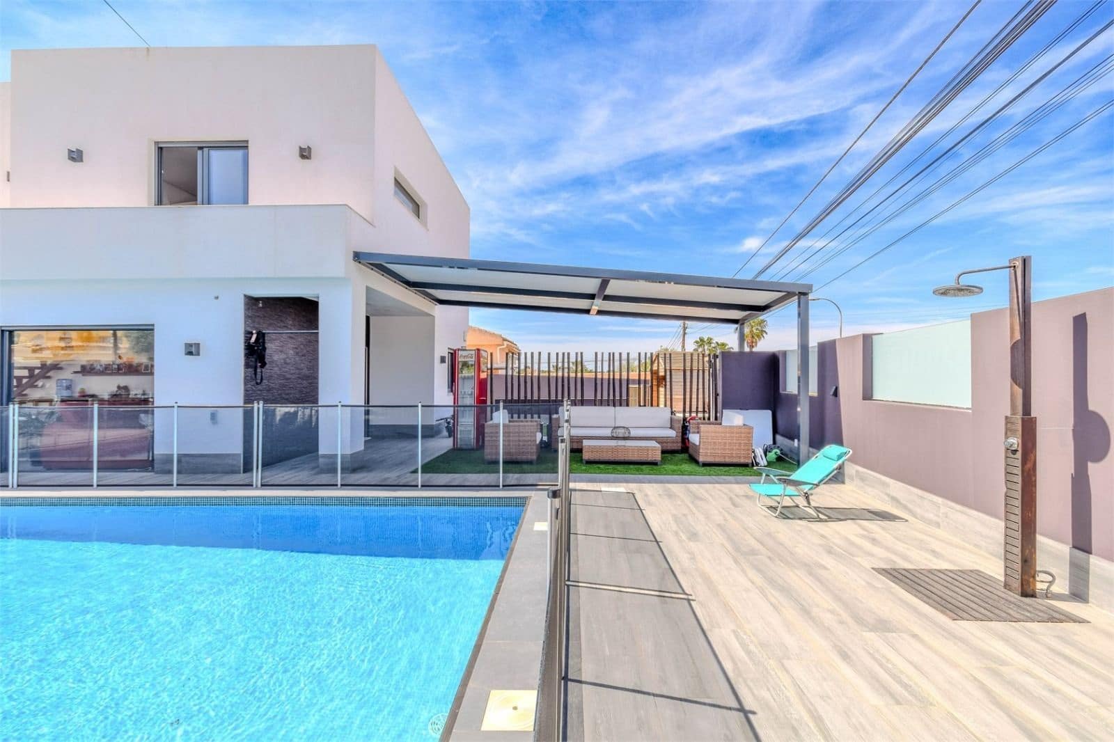 4 camera da letto Villa in vendita in Torrevieja con piscina garage - 495.000 € (Rif: 9330191)
