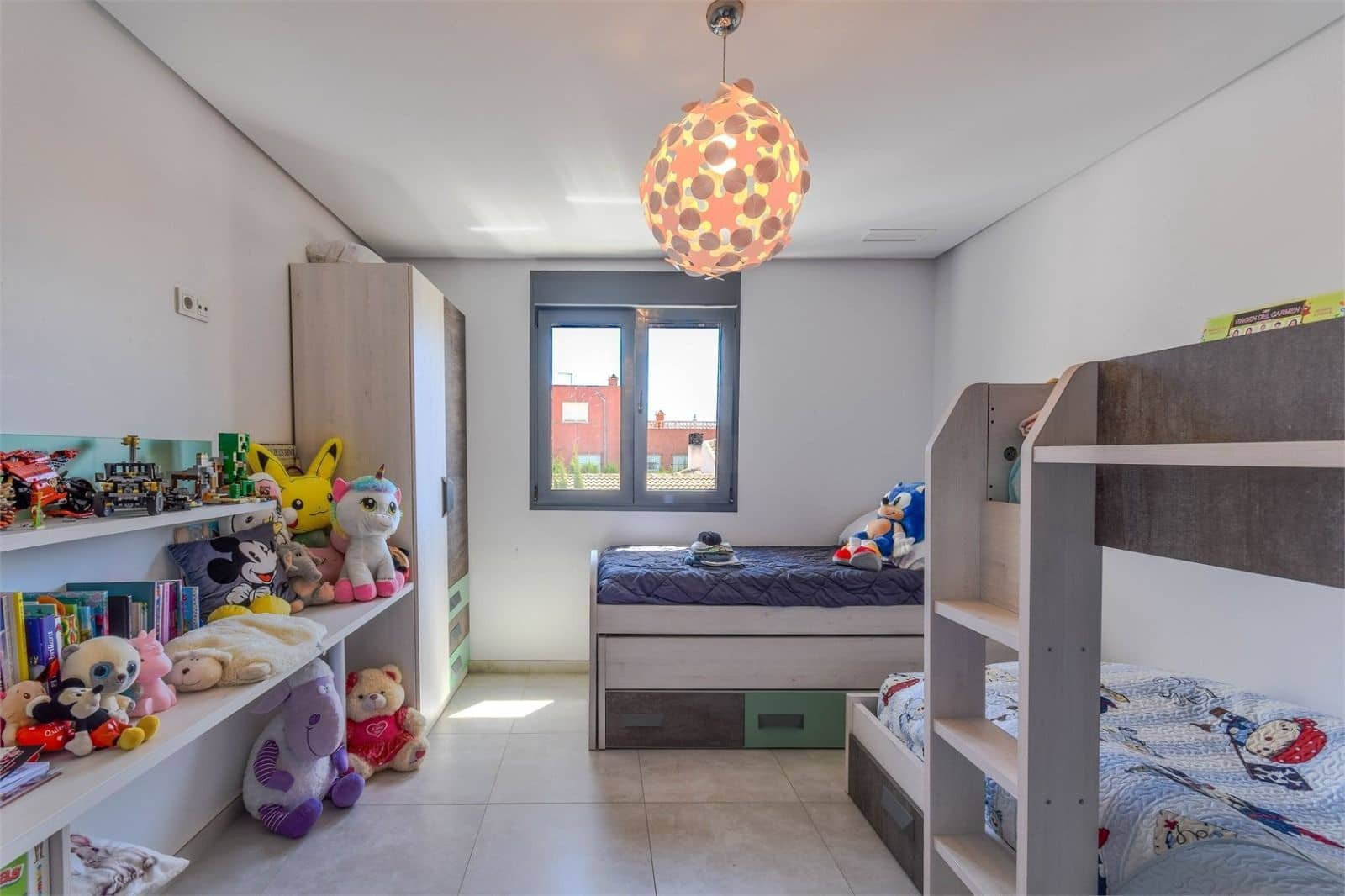 4 camera da letto Villa in vendita in Torrevieja con piscina garage - 495.000 € (Rif: 9330191)