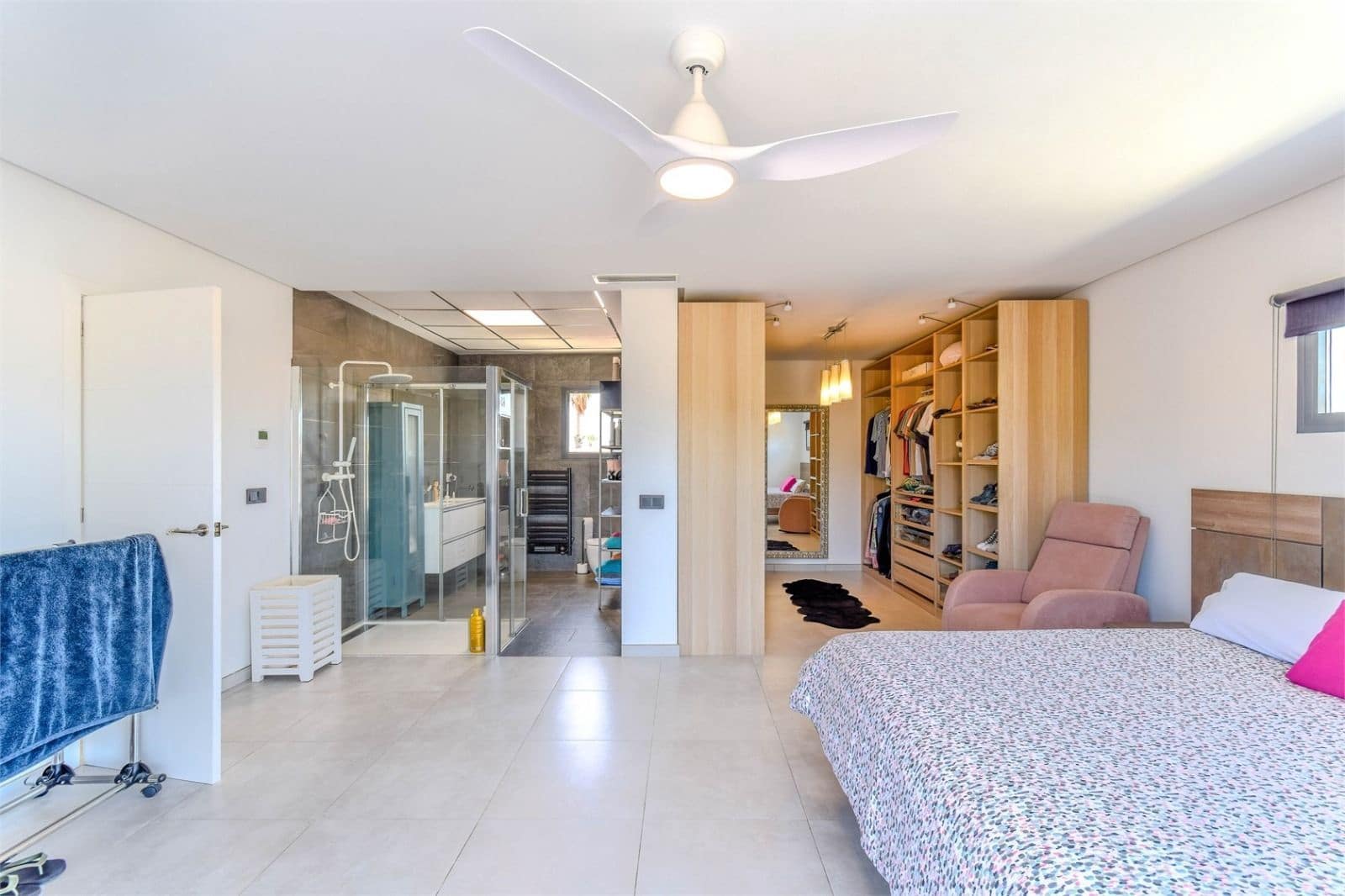 4 camera da letto Villa in vendita in Torrevieja con piscina garage - 495.000 € (Rif: 9330191)