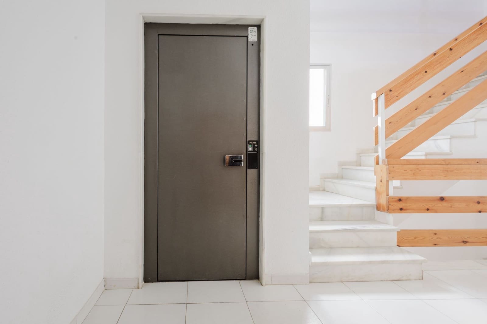 Ático de 2 habitaciones en Torrevieja en venta con garaje - 149.500 € (Ref: 9361998)