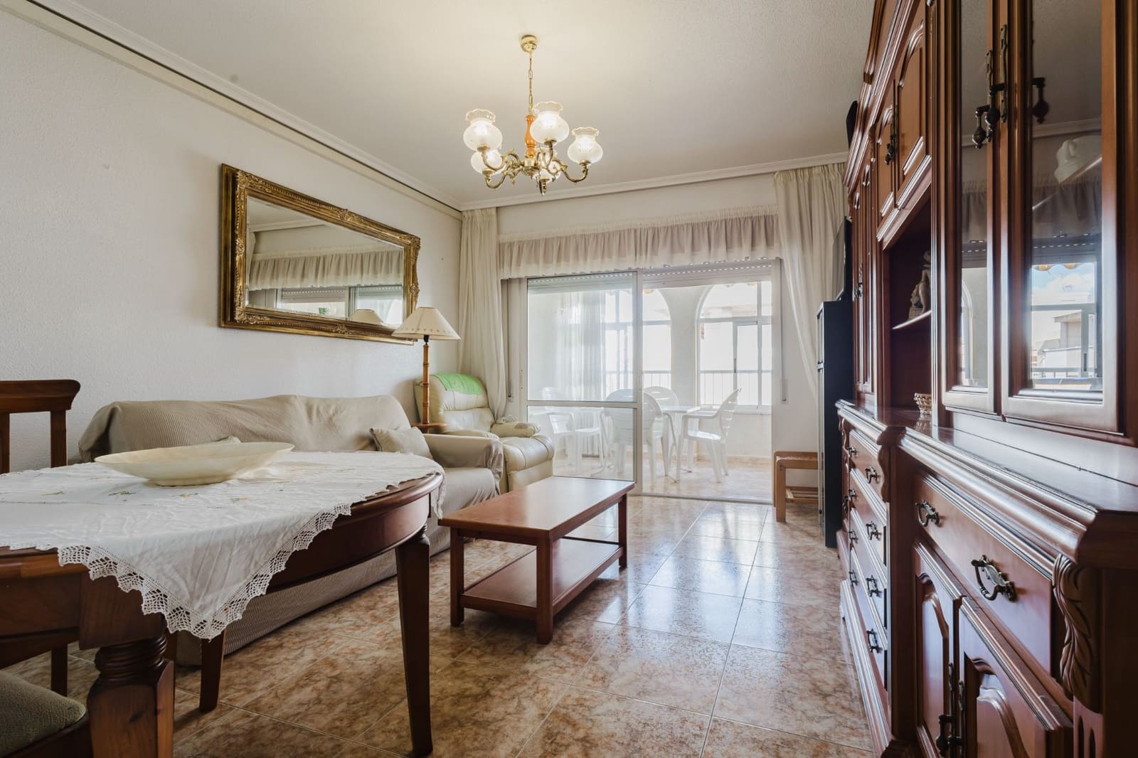 Ático de 2 habitaciones en Torrevieja en venta con garaje - 149.500 € (Ref: 9361998)