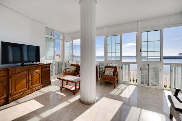 Apartamento de 4 habitaciones en Playa del Acequión, Torrevieja en venta con garaje - 389.500 € (Ref: 9382409)