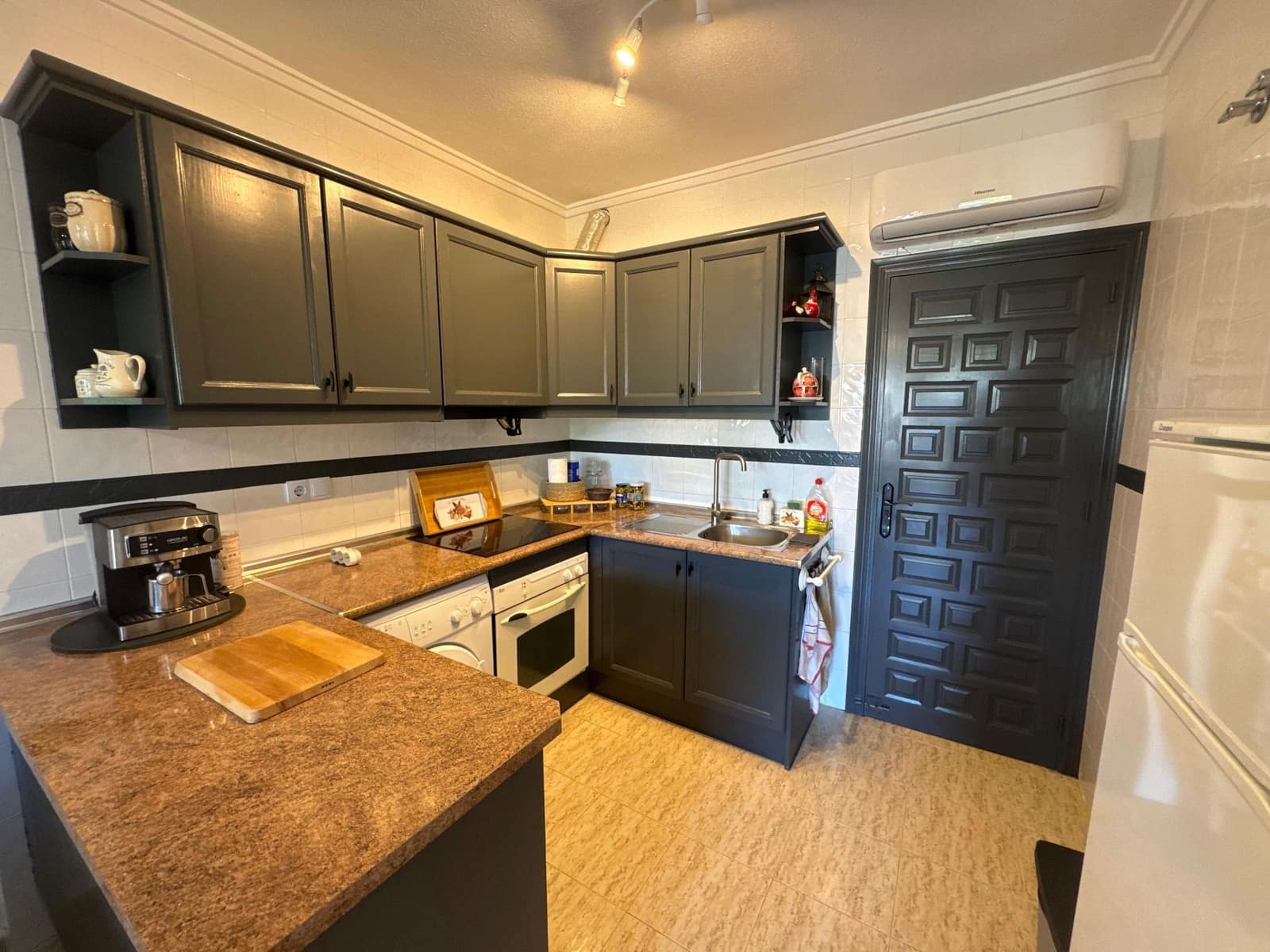 2 camera da letto Appartamento in vendita in Torrevieja con piscina - 139.500 € (Rif: 9385172)