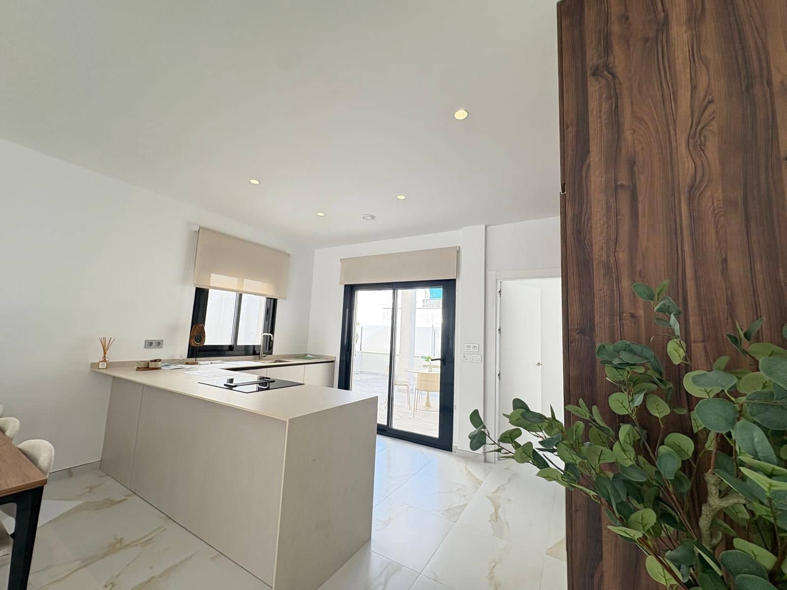 3 bedroom Villa for sale in Pilar de la Horadada with pool garage - € 422,500 (Ref: 9501907)