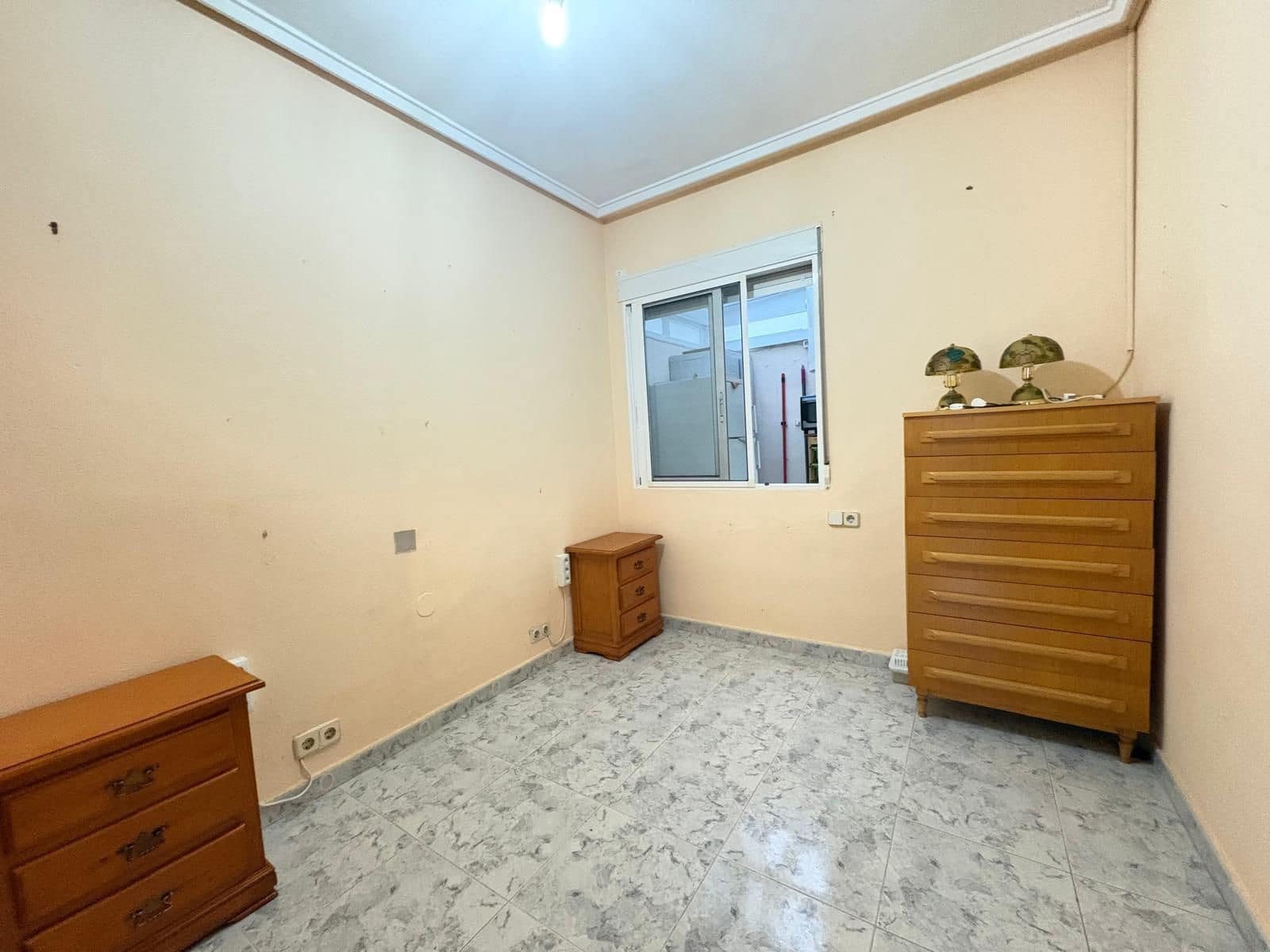 2 quarto Apartamento para venda em Torrevieja com piscina - 140 000 € (Ref: 9526201)