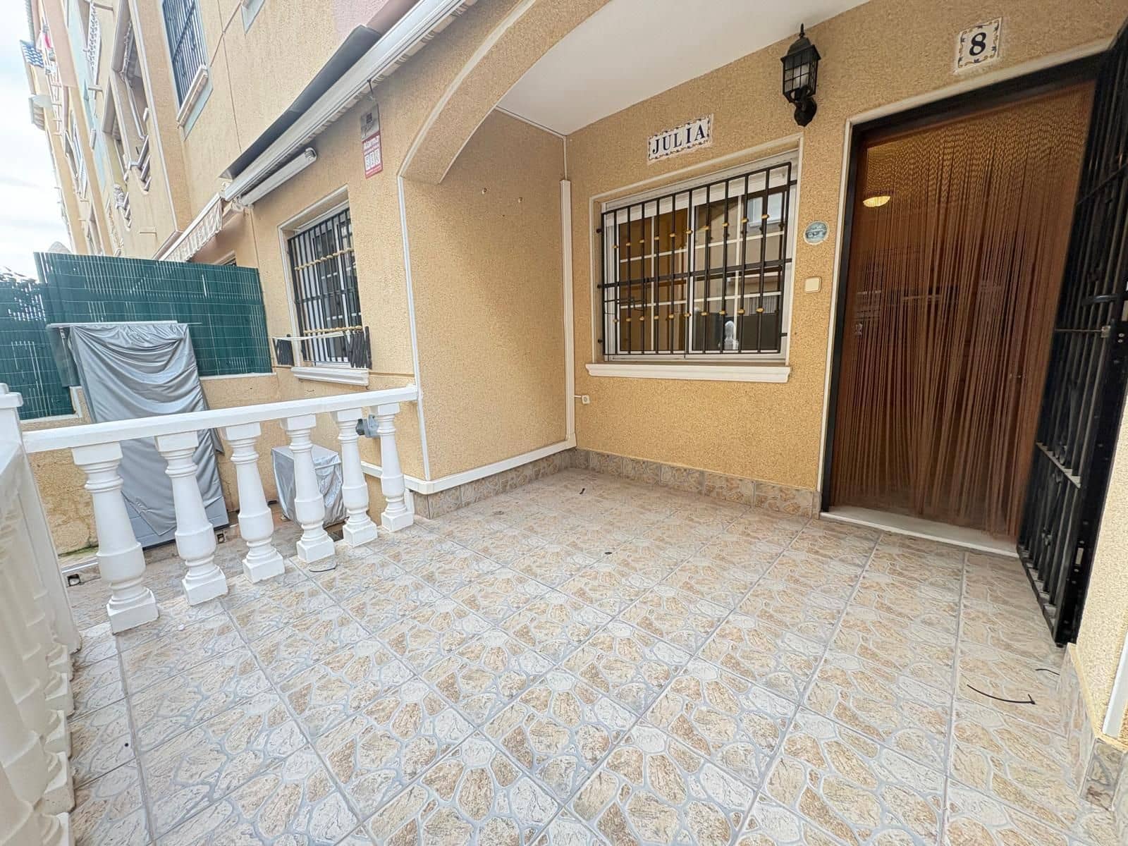 2 quarto Apartamento para venda em Torrevieja com piscina - 140 000 € (Ref: 9526201)