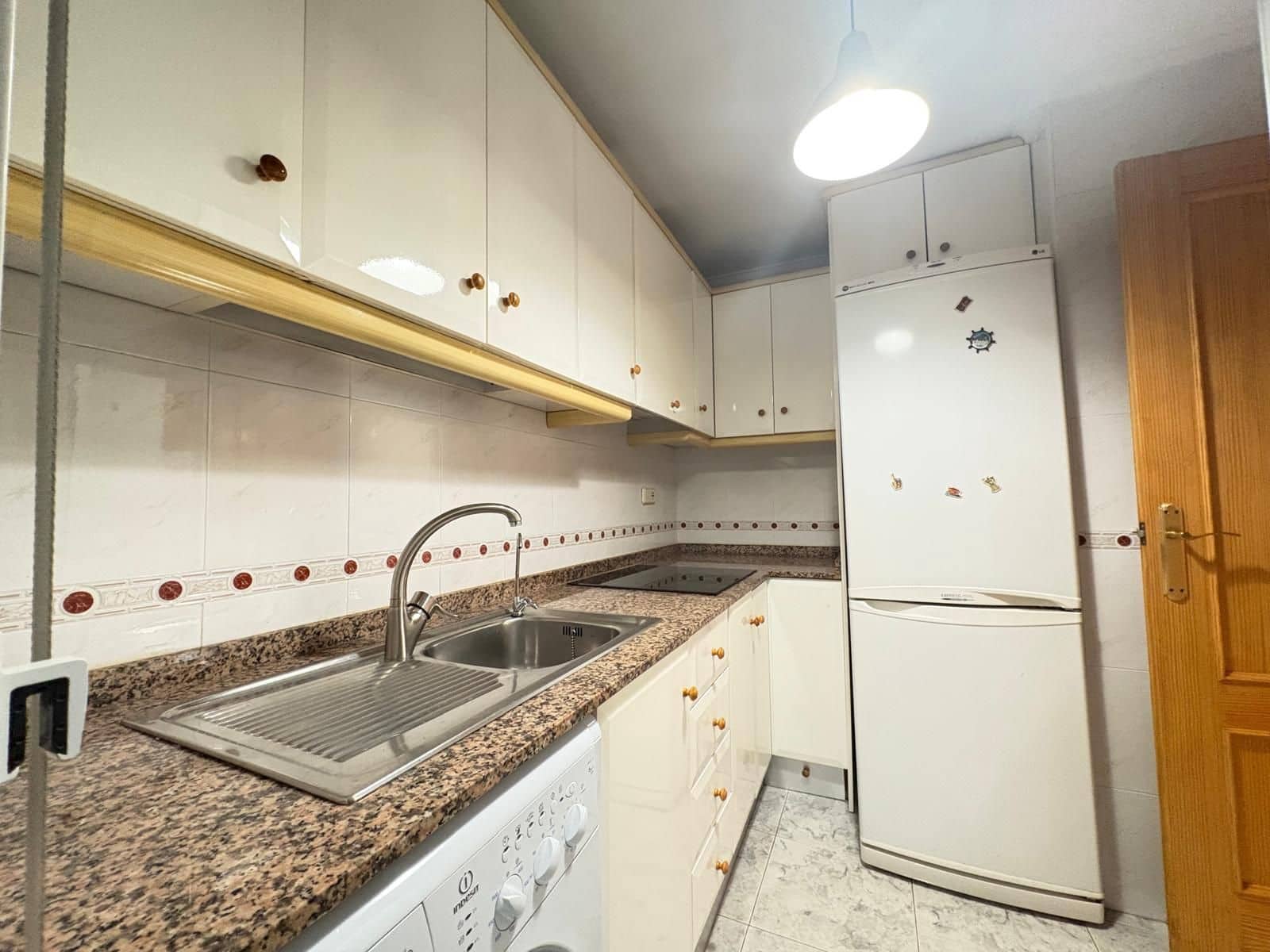 2 quarto Apartamento para venda em Torrevieja com piscina - 140 000 € (Ref: 9526201)