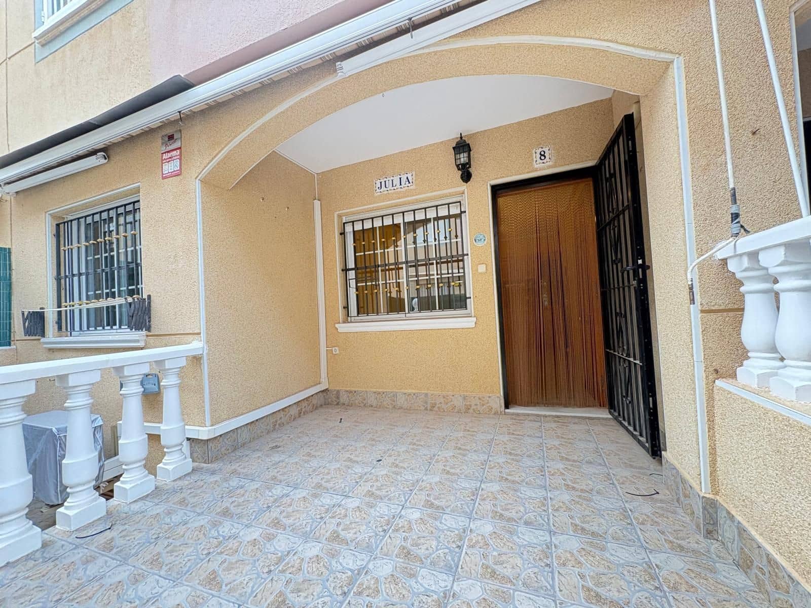 2 quarto Apartamento para venda em Torrevieja com piscina - 140 000 € (Ref: 9526201)