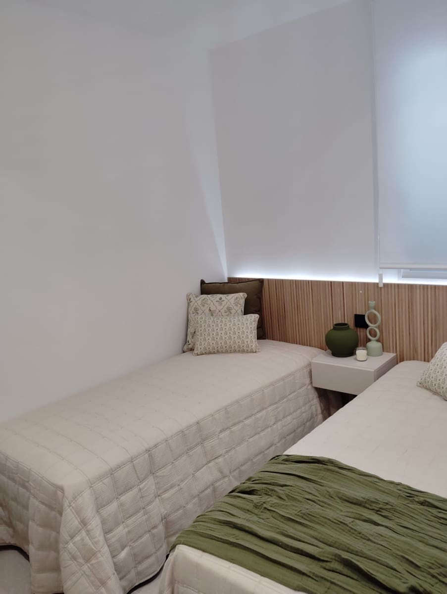 Bungalow de 3 habitaciones en Torre de la Horadada en venta con piscina garaje - 380.000 € (Ref: 9547800)