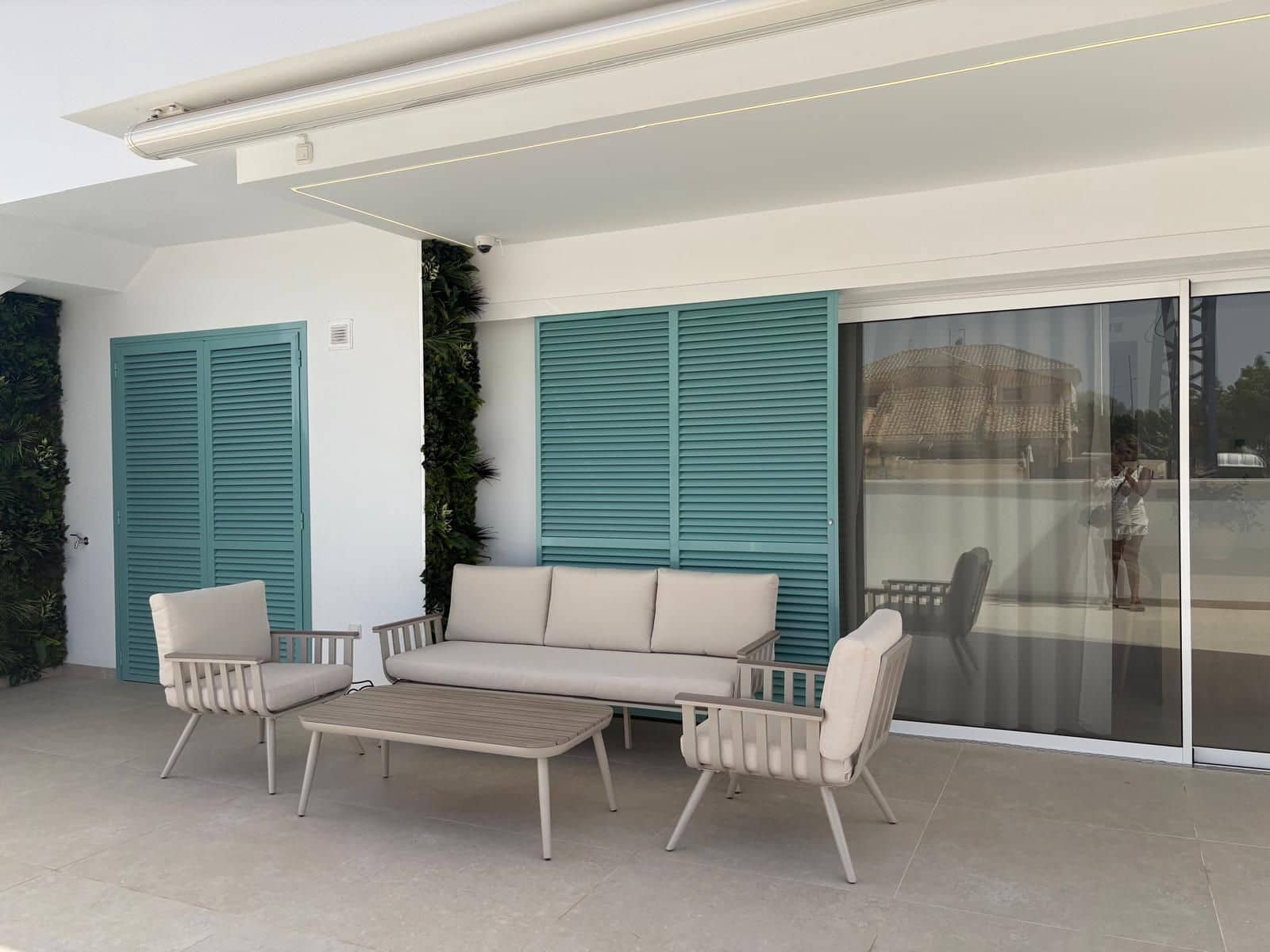 Bungalow de 3 habitaciones en Torre de la Horadada en venta con piscina garaje - 380.000 € (Ref: 9547800)