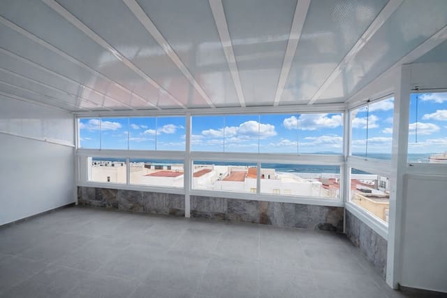 2 quarto Apartamento para venda em Las Piscinas Naturales, Torrevieja - 209 900 € (Ref: 9564818)