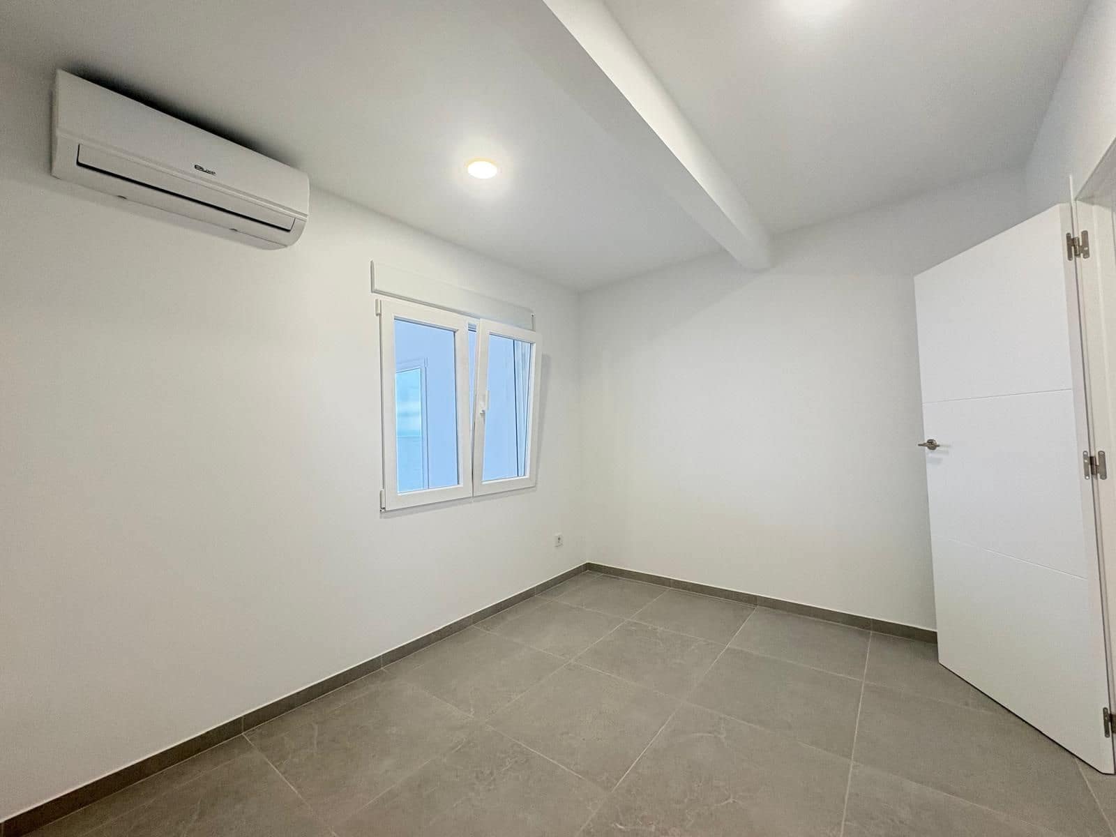 2 sypialnia Apartament na sprzedaż w Torrevieja - 209 900 € (Ref: 9564818)