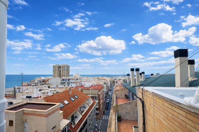 2 quarto Apartamento para venda em Las Piscinas Naturales, Torrevieja - 209 900 € (Ref: 9564818)