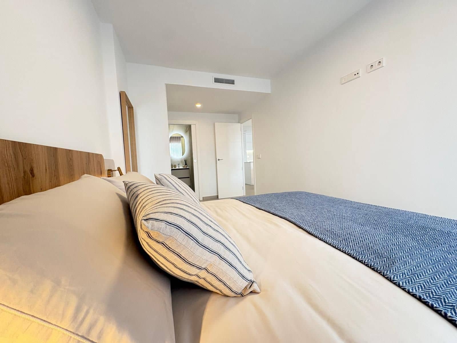 3 soveværelse Lejlighed til salg i Pilar de la Horadada med swimmingpool garage - € 329.000 (Ref: 9582435)