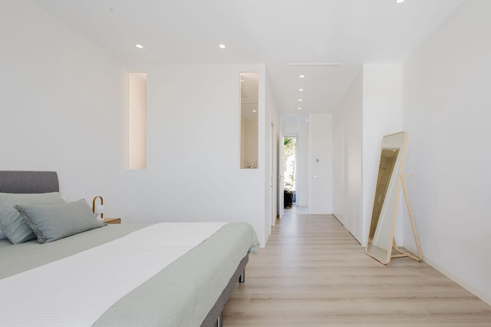 5 bedroom Villa for sale in Dehesa de Campoamor - € 2,700,000 (Ref: 9611133)