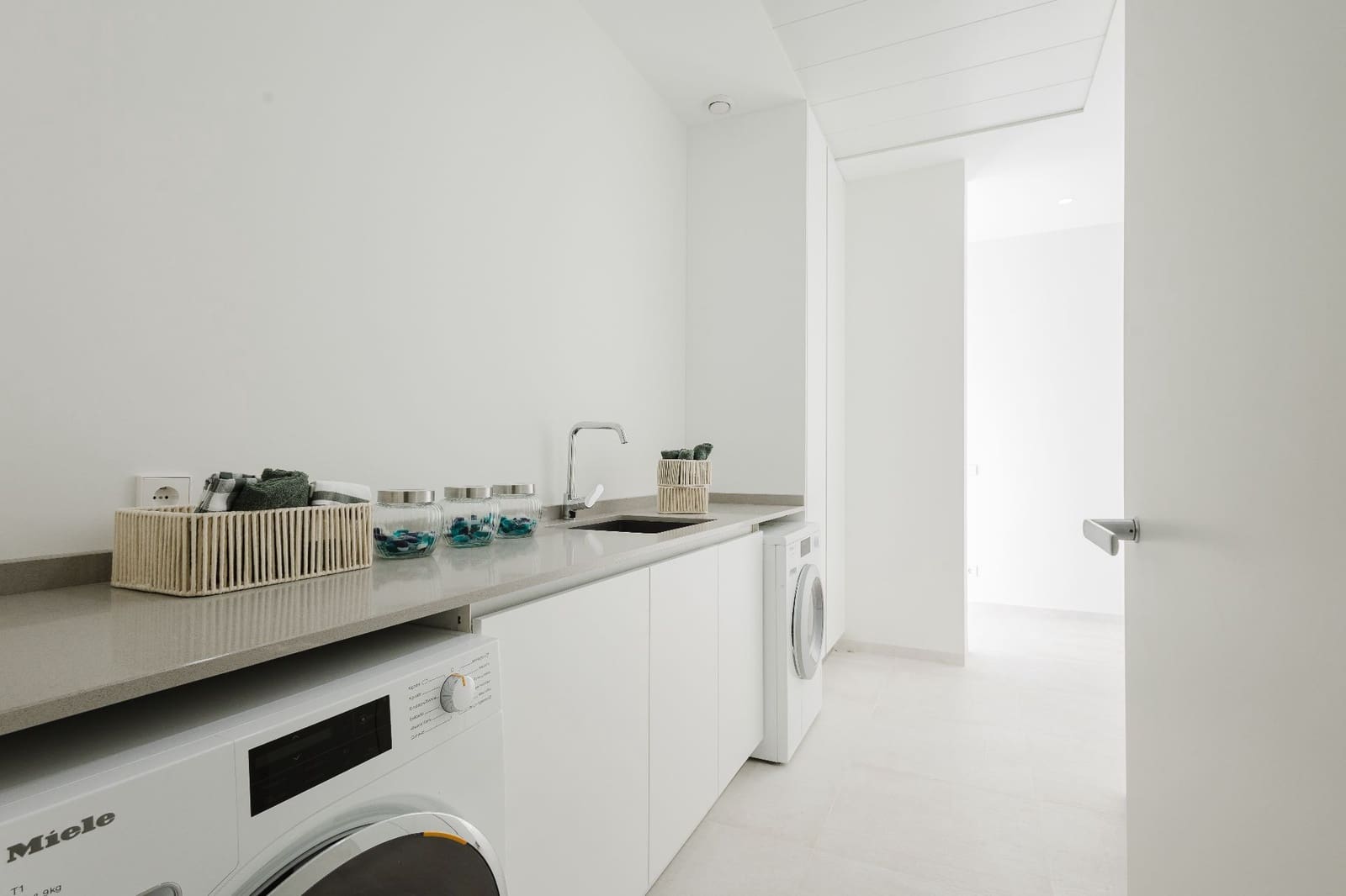 5 bedroom Villa for sale in Dehesa de Campoamor - € 2,700,000 (Ref: 9611133)