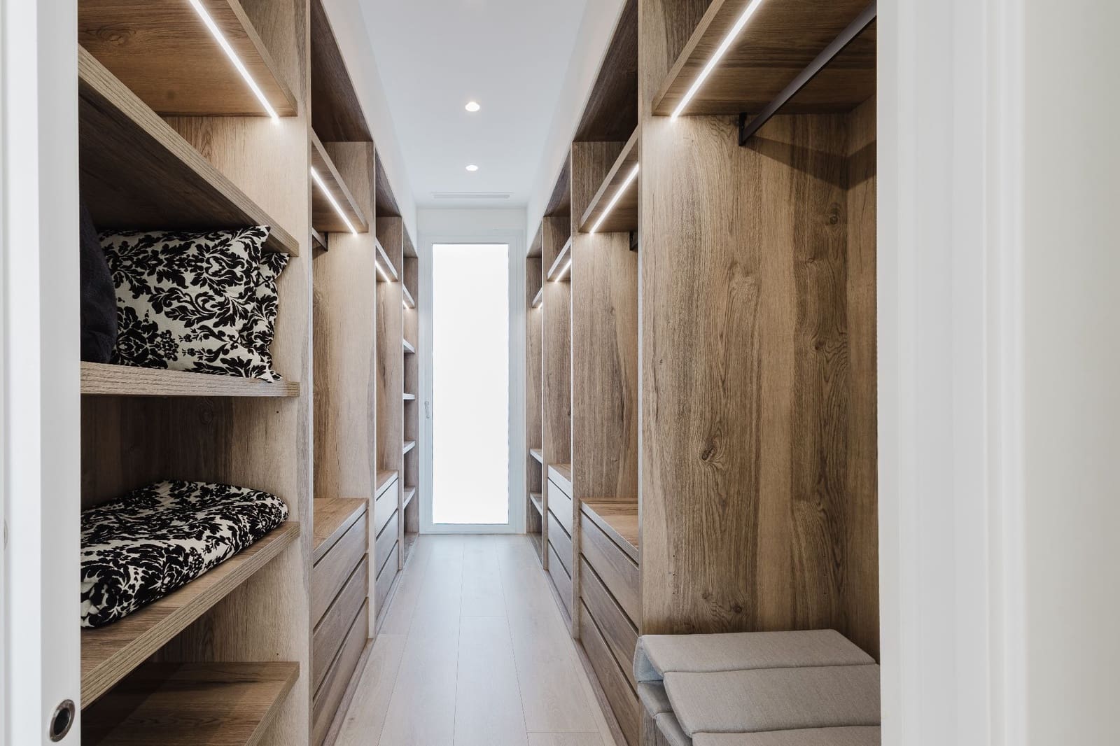 5 bedroom Villa for sale in Dehesa de Campoamor - € 2,700,000 (Ref: 9611133)