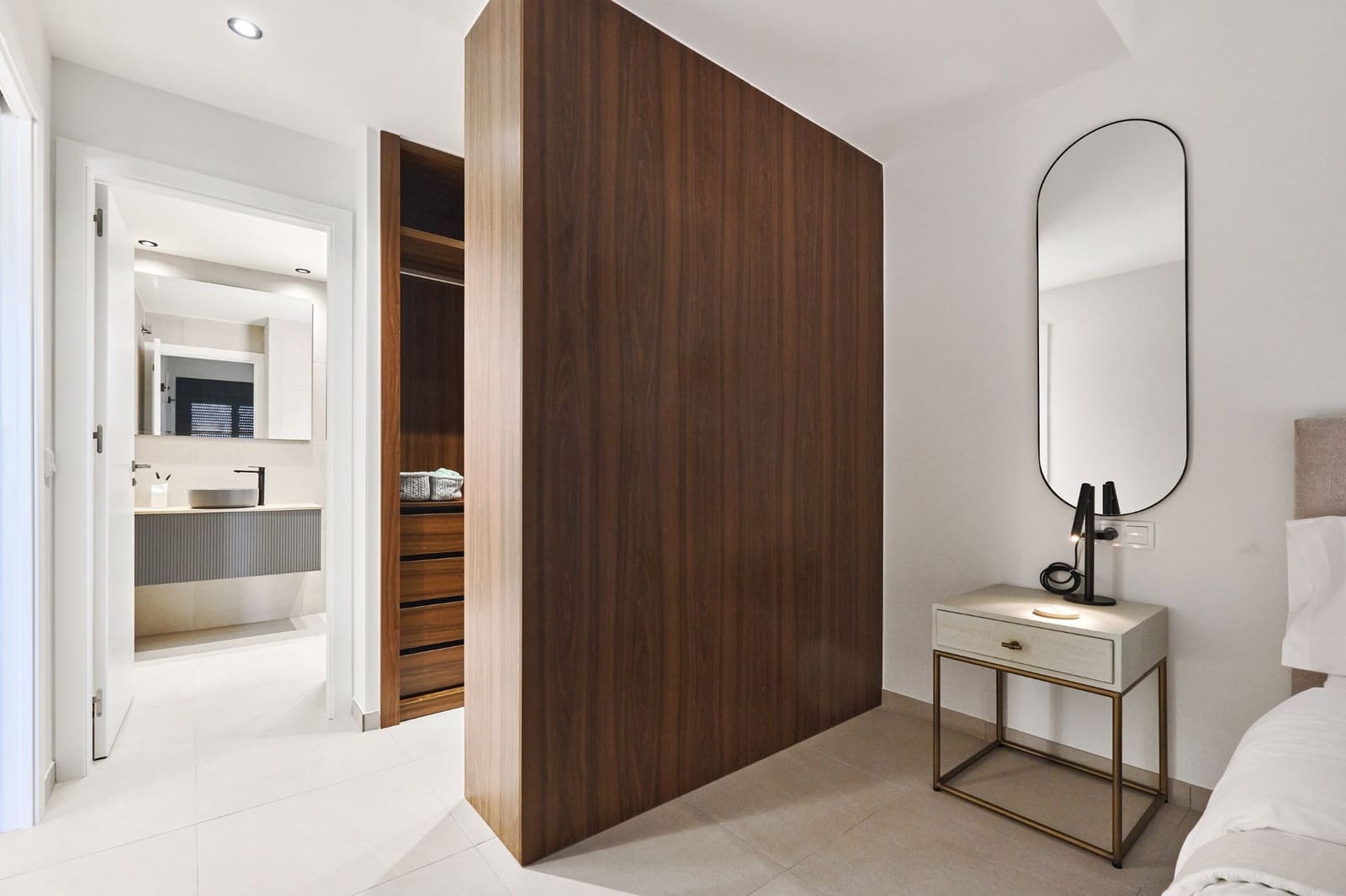 2 bedroom Apartment for sale in Torrevieja with pool garage - € 380,000 (Ref: 9611137)